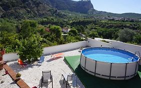 Casa Rural Villa La Gaviota Con Chimenea, Barbacoa Y Piscina Junto A Ruta Del Gollizno En Olivares